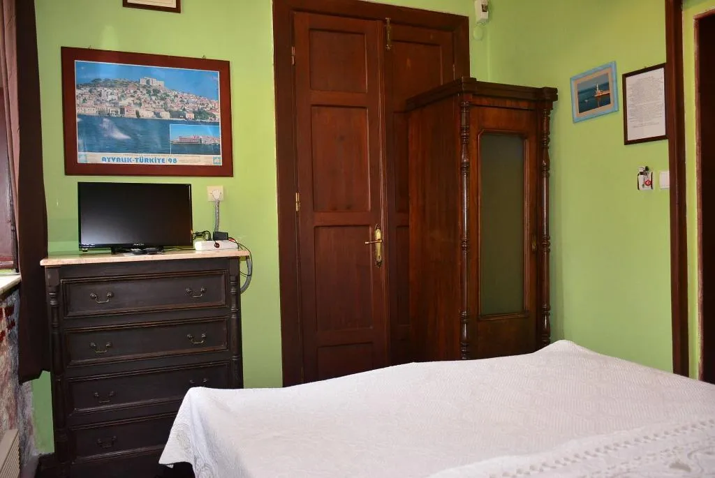 Room, Cunda Zehra Teyzenin Evi, Izmir