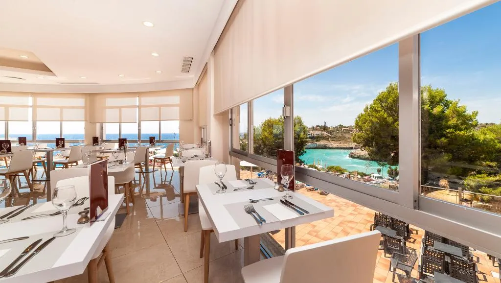 Restaurant, Globales America, Majorca