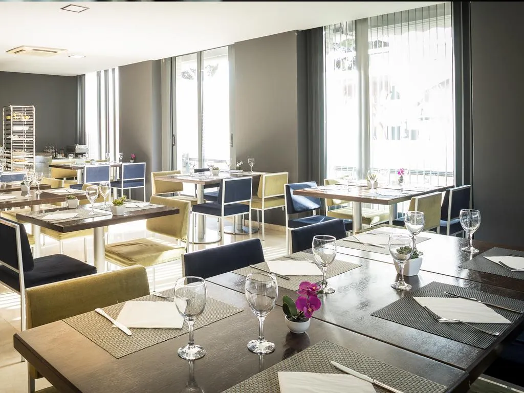 Restaurant, Ciutat Martorell, Barcelona
