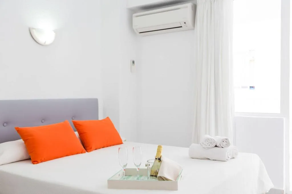 Room, Hotel Garau, Majorca