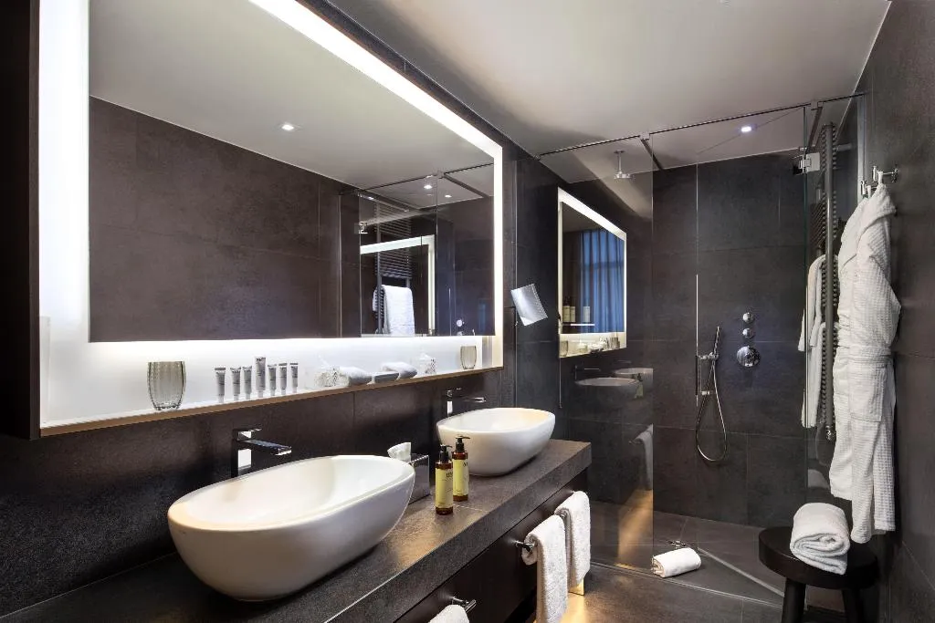SUITE WITH TERRACE Room, Me Milan Il Duca, Milan