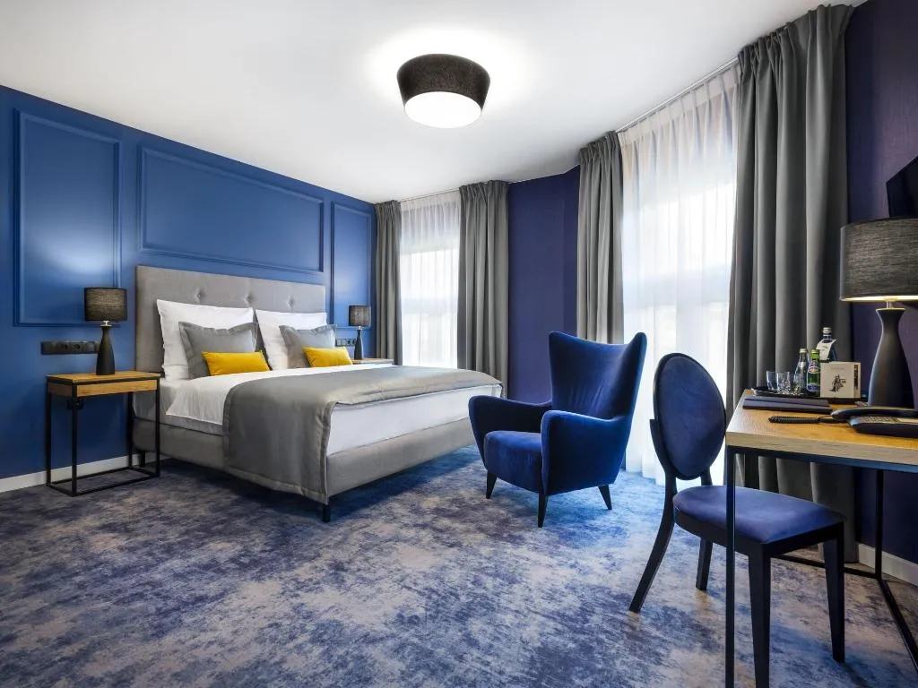 Room, Wawel Queen, Krakow