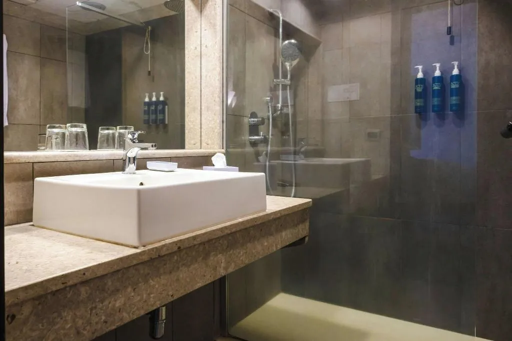 DOUBLE SUPERIOR KING BED Room, Four Points by Sheraton Catania Hotel & Conference, Catania