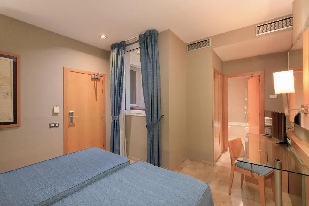 DOUBLE STANDARD Room, Del Mar, Barcelona