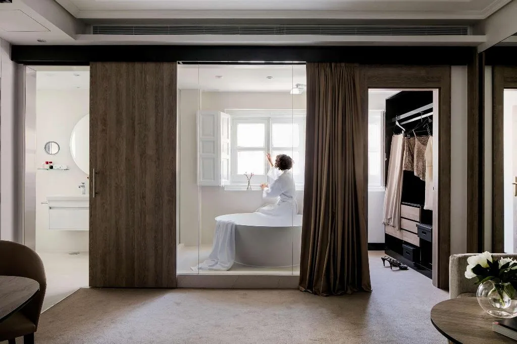 SUITE ONE BEDROOM Room, Palacio de los Duques Gran Meliá, Madrid