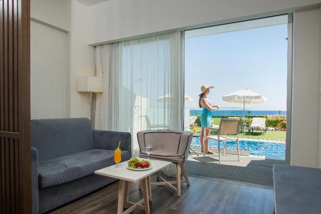 JUNIOR SUITE SEA VIEW WITH BALCONY Room, Pernera Beach, Cyprus