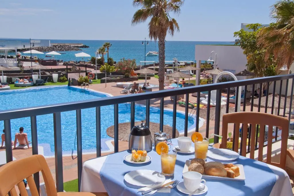 Terrace, HD Pueblo Marinero, Lanzarote