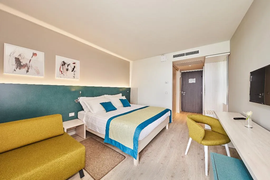 DOUBLE PREMIUM Room, Hotel Sipar Plava Laguna, Istria