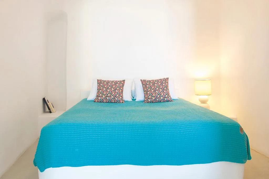 SUITE STANDARD Room, Remezzo Villas, Santorini