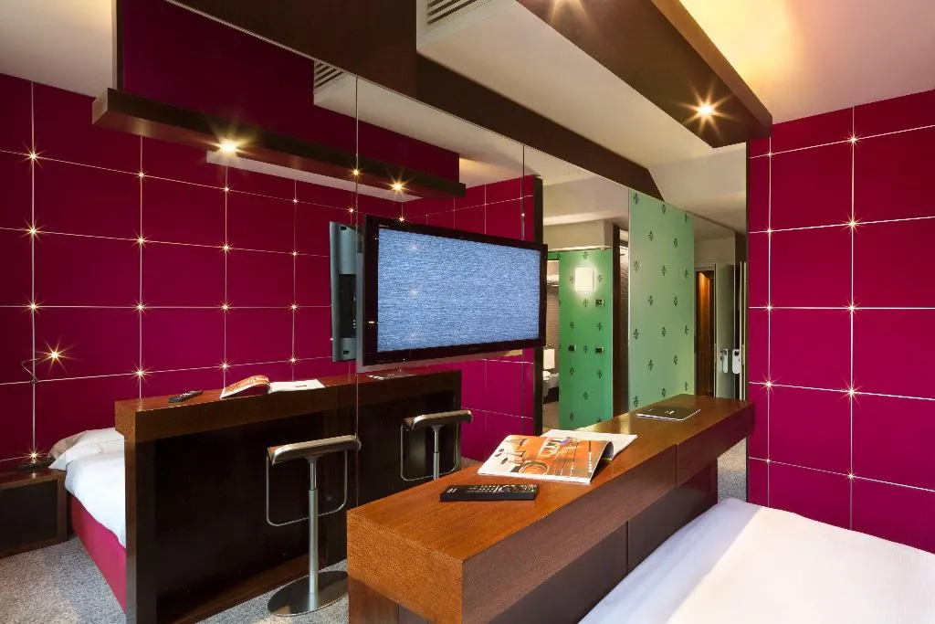 DOUBLE SINGLE USE SUPERIOR Room, UNA HOTELS Vittoria Firenze, Florence