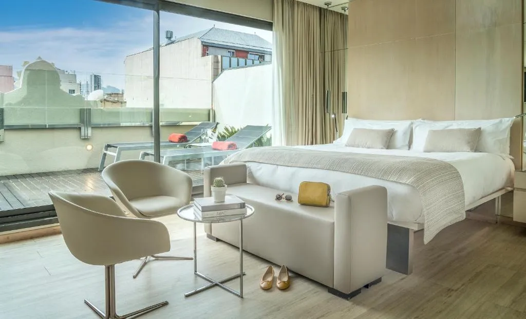 DOUBLE SINGLE USE PREMIUM Room, Cram, Barcelona