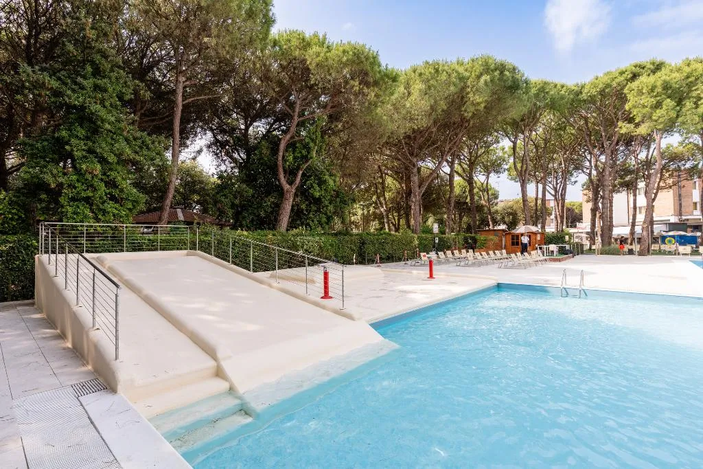 Pool, Club del Sole Jesolo Family Resort, Venice
