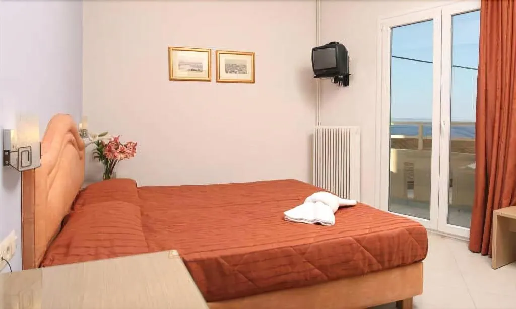 Room, Kronos Hotel, Crete