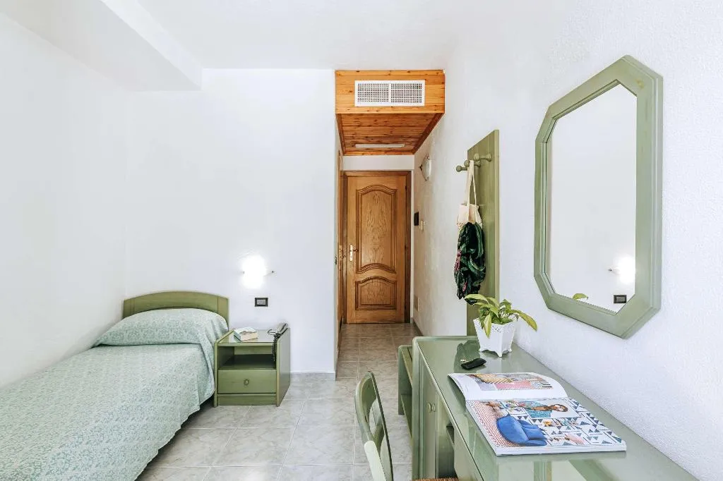 Room, Galidon Wellness Park & SPA, Naples