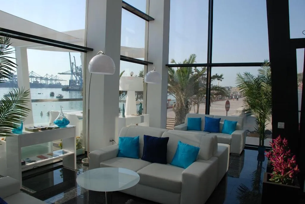 Lobby, Water's Edge, Malta