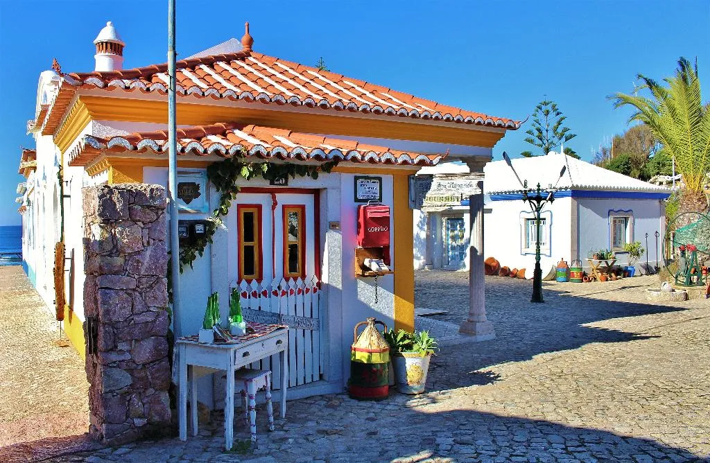 General view, Villa Ana Margarida Beach, Lisbon