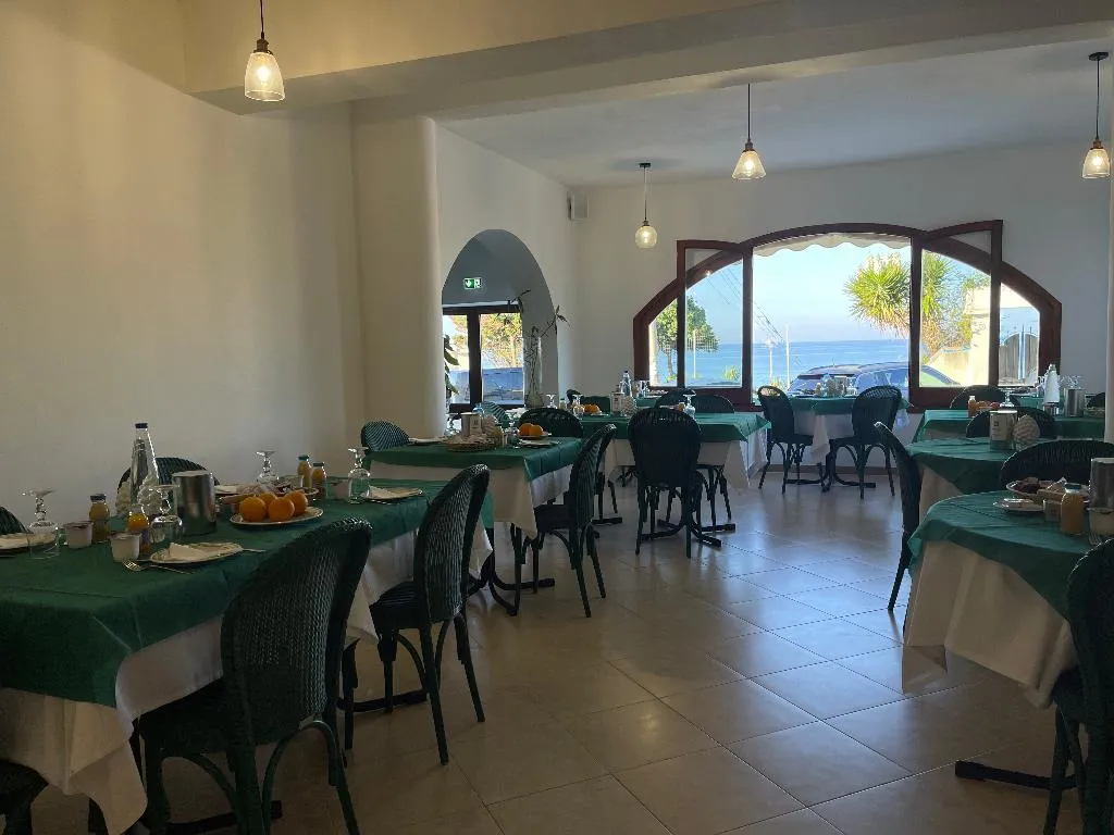 Restaurant, Hotel Miramare Garzia, Palermo