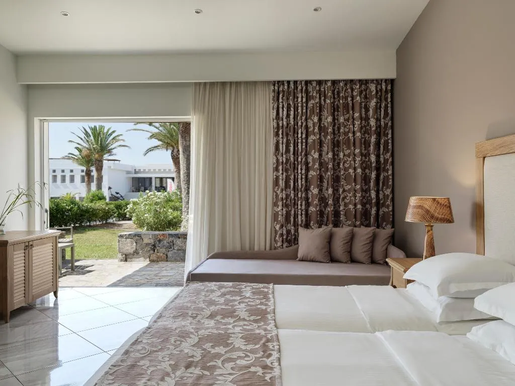 BUNGALOW PREMIUM Room, Civitel Creta Beach, Crete