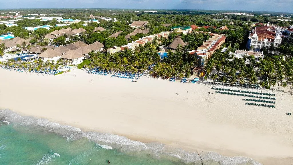 Beach, Viva Azteca by Wyndham Trademark All Inclus Resort, Cancun Area