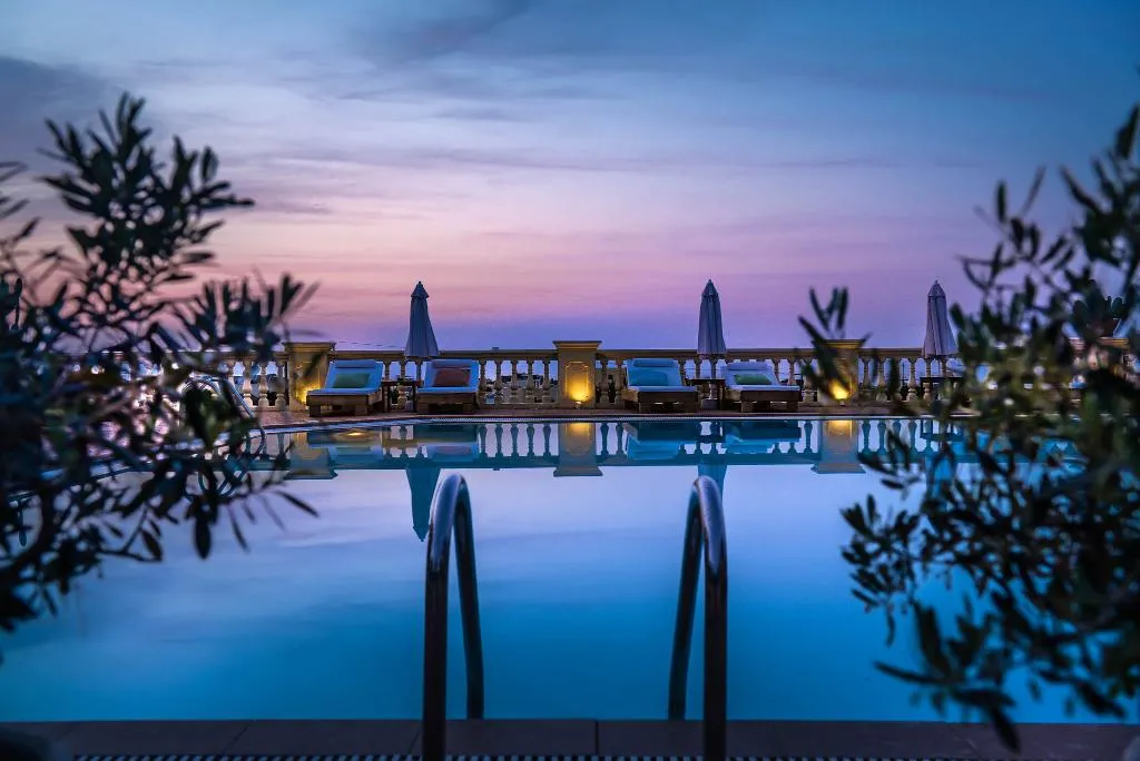 Terrace, Notos Heights Hotel & Suites, Crete