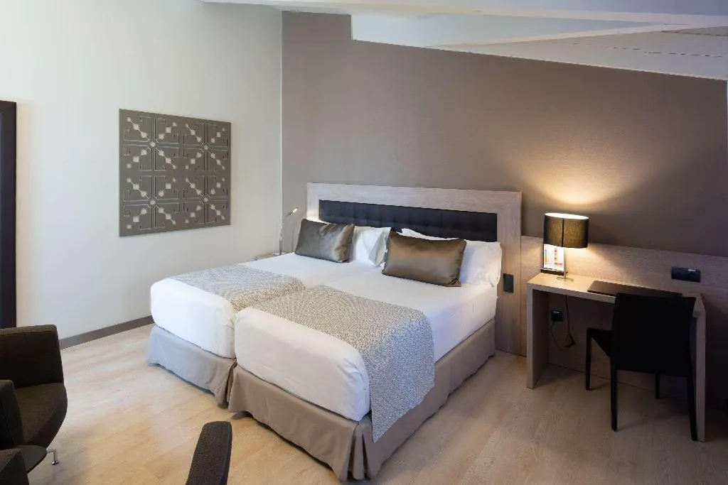 Room, Catalonia Plaza Mayor, Madrid