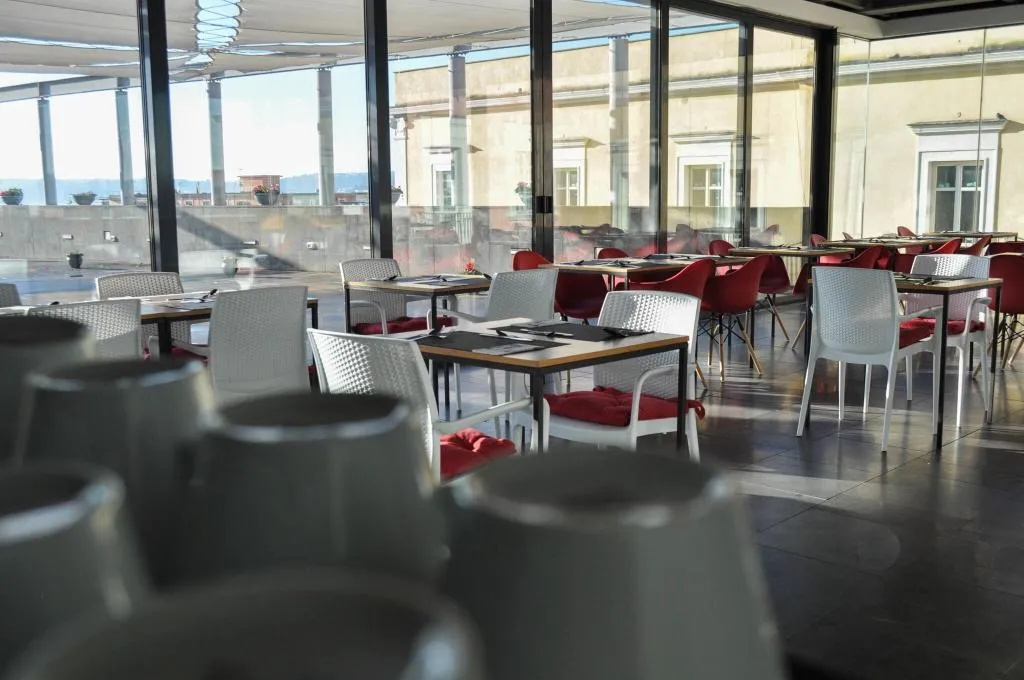 Restaurant, Hotel Neronensis, Naples