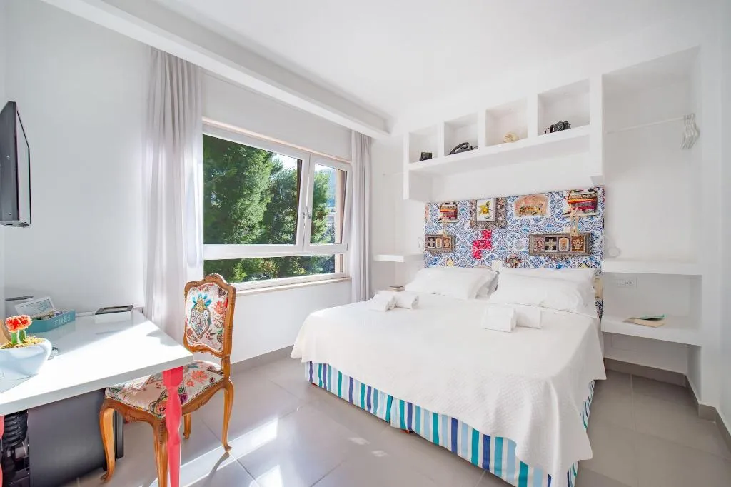 Room, Casa Evelina Sorrento, Naples