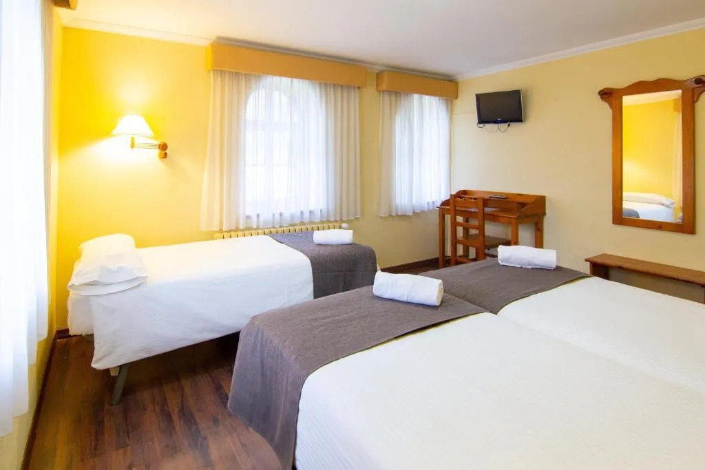 Double or Twin LAKE VIEW Room, Vall de Nuria, Costa Brava