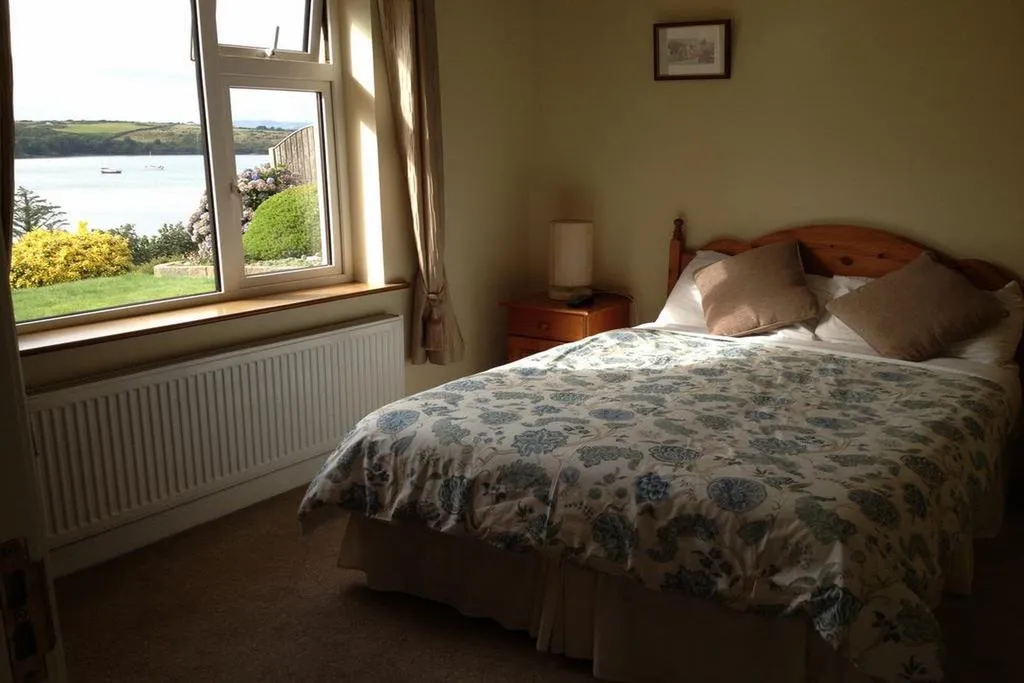 Room, Channel View, Cork
