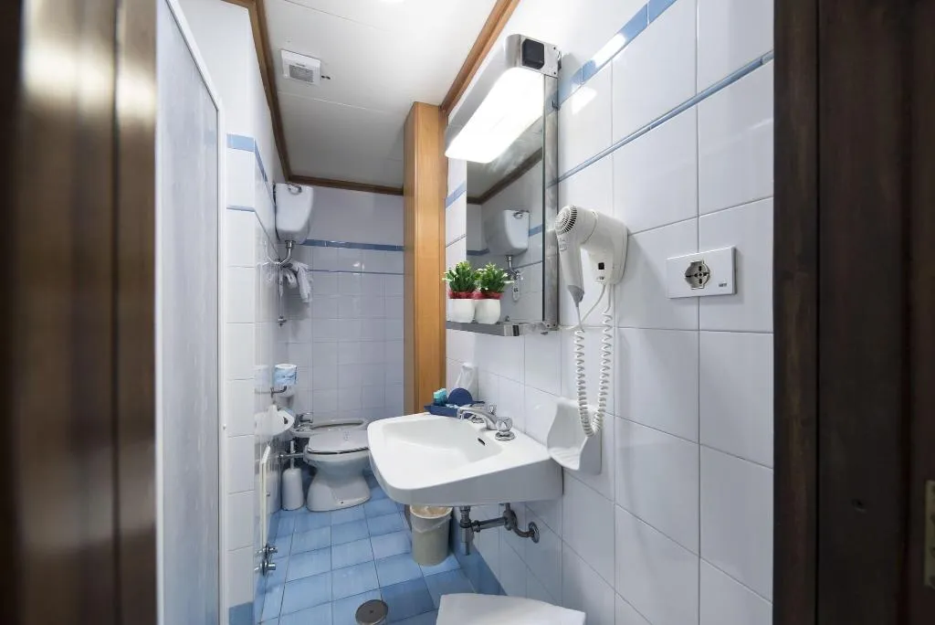 DOUBLE ECONOMY Room, Hotel Sole Splendid, Naples