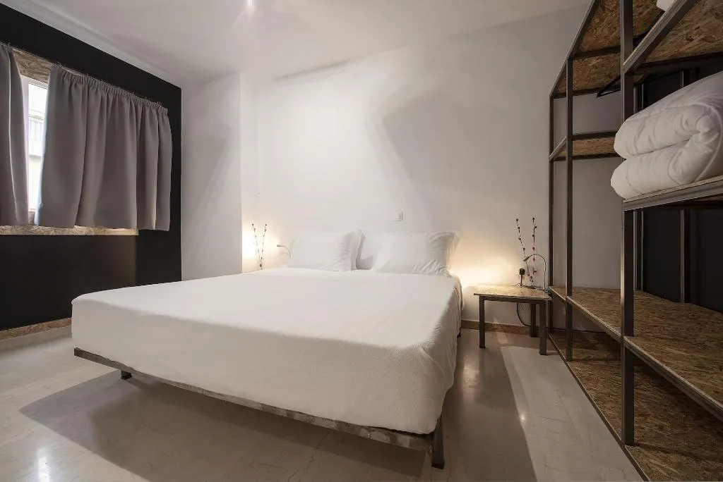 Room, Piraeus Premium Suites, Athens