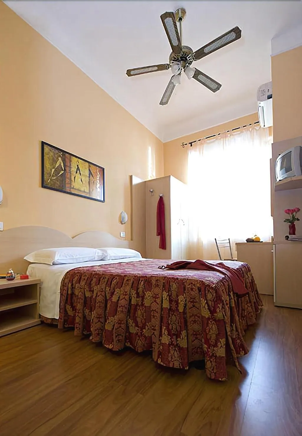 Room, Hotel Sabatino, Milan