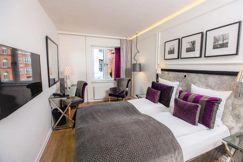 DOUBLE STANDARD Room, Absalon Hotel, Copenhagen