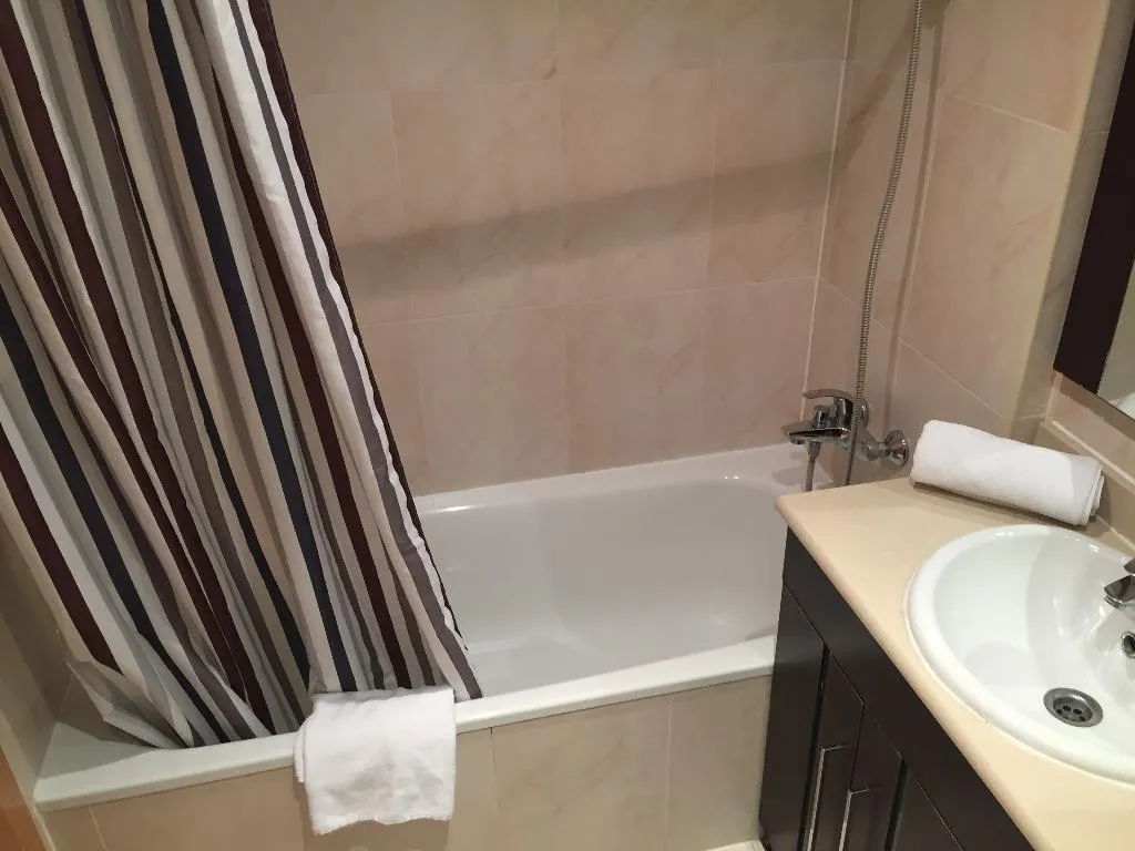 APARTMENT THREE BEDROOMS Room, Sitges Go, Costa Brava