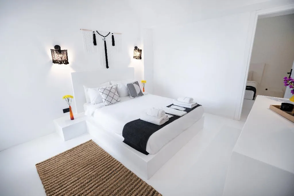 QUADRUPLE SUPERIOR Room, Camlik 87 Hotel Ayvalik, Izmir
