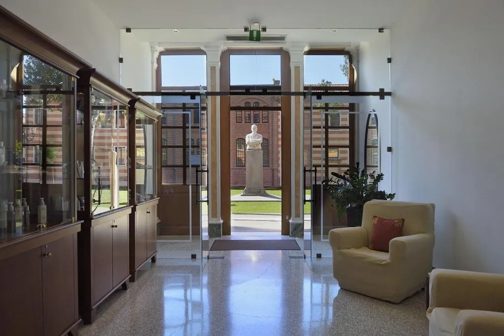 Sports and Entertainment, Hilton Molino Stucky Venice, Venice