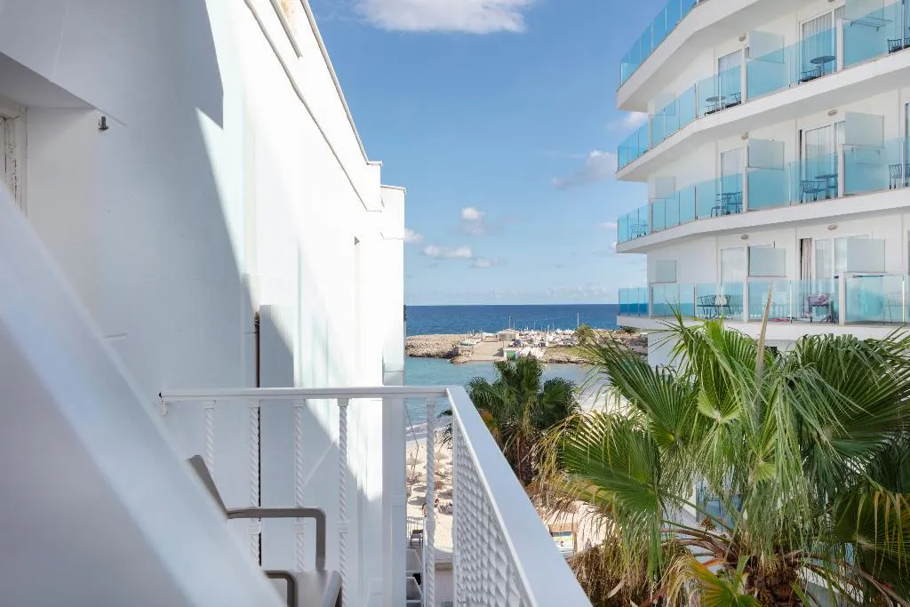 Double or Twin SIDE SEA VIEW Room, Club S'Illot, Majorca