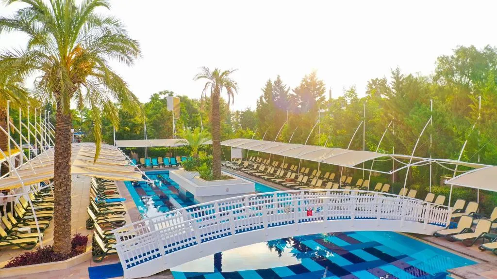 Pool, Crystal De Luxe Comfort Collection, Antalya
