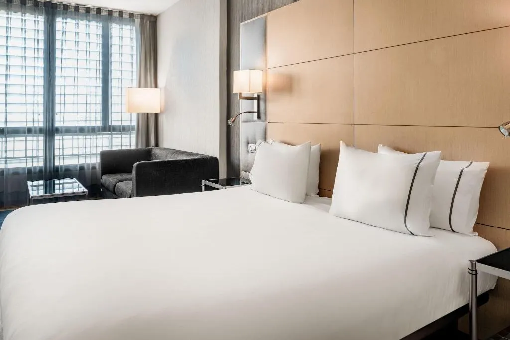 Room, AC Barcelona Victoria Suites, Barcelona