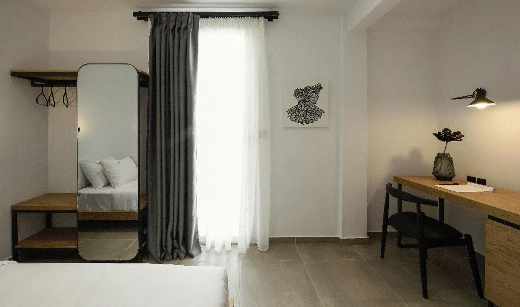 Double or Twin STANDARD Room, Pillow Urban Stay, Halkidiki