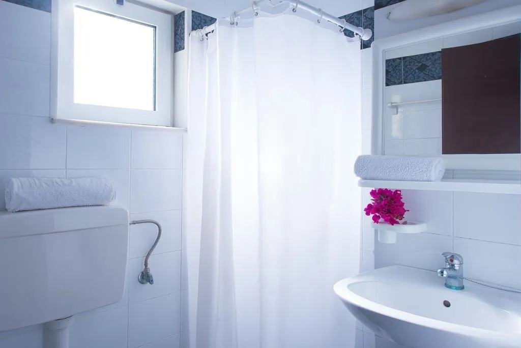QUADRUPLE STANDARD Room, Summer Dreams Malia, Crete