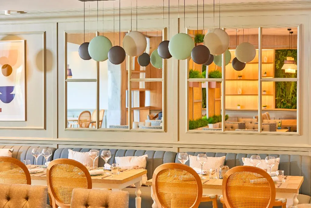 Restaurant, Zafiro Palace Andratx, Majorca