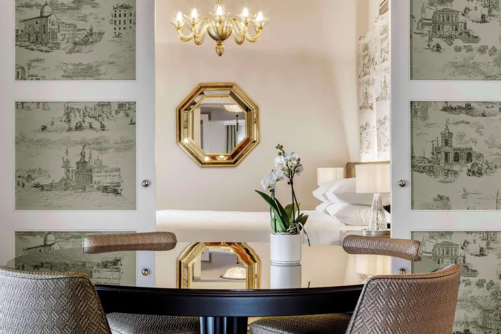 Room, Hilton Molino Stucky Venice, Venice