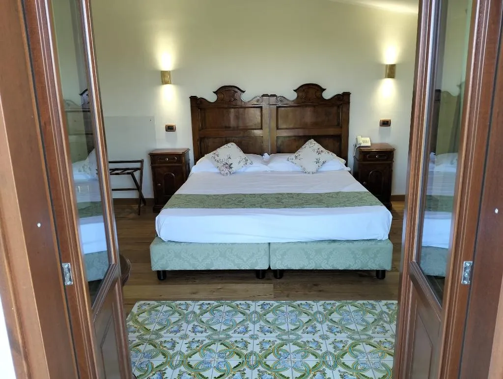 Double or Twin SUPERIOR WITH BALCONY Room, Hotel Foresteria Baglio della Luna, Catania