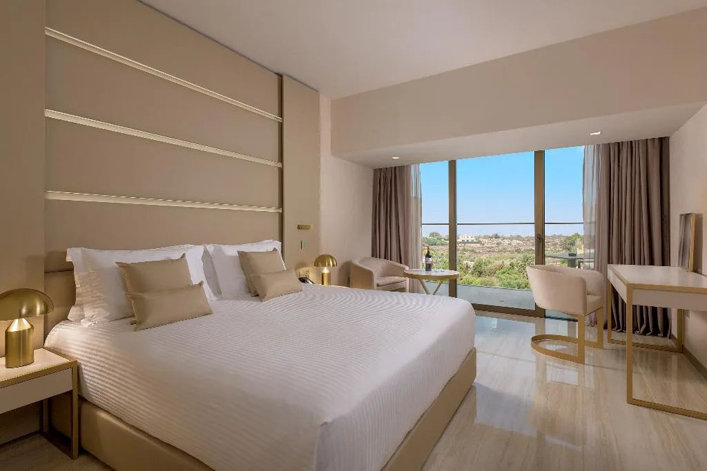 Double or Twin DELUXE Room, Amarande Hotel, Cyprus