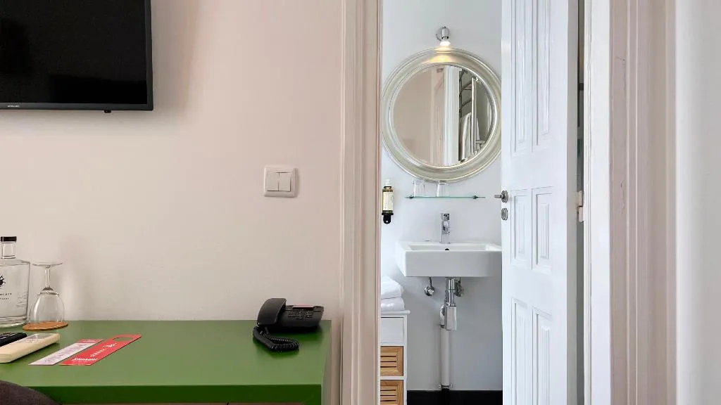 DOUBLE CITY VIEW ONE BEDROOM Room, Monte Belvedere Hotel By Shiadu, Lisbon