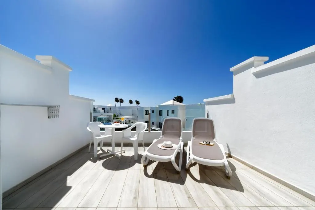 JUNIOR SUITE POOL VIEW Room, Aqua Suites Hotel Boutique, Lanzarote