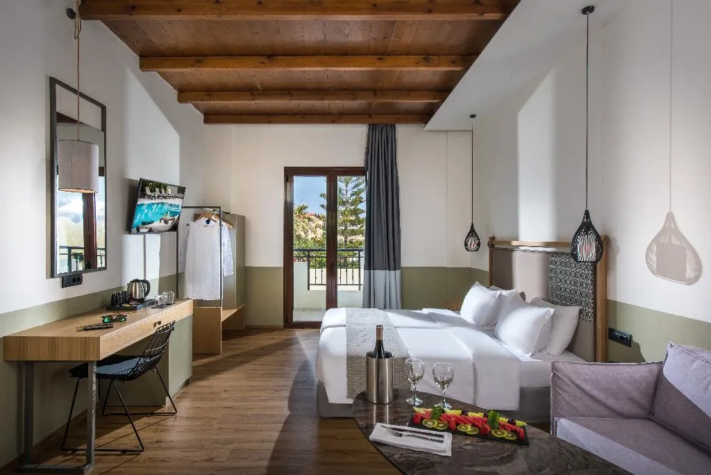 JUNIOR SUITE STANDARD Room, Petousis Hotel & Suites, Crete