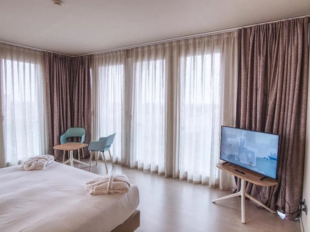 Double or Twin DELUXE Room, Tower Hotel Malpensa, Milan