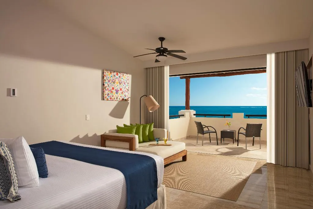 SUITE CLUB OCEAN FRONT Room, Dreams Sapphire Resort & SPA, Cancun Area